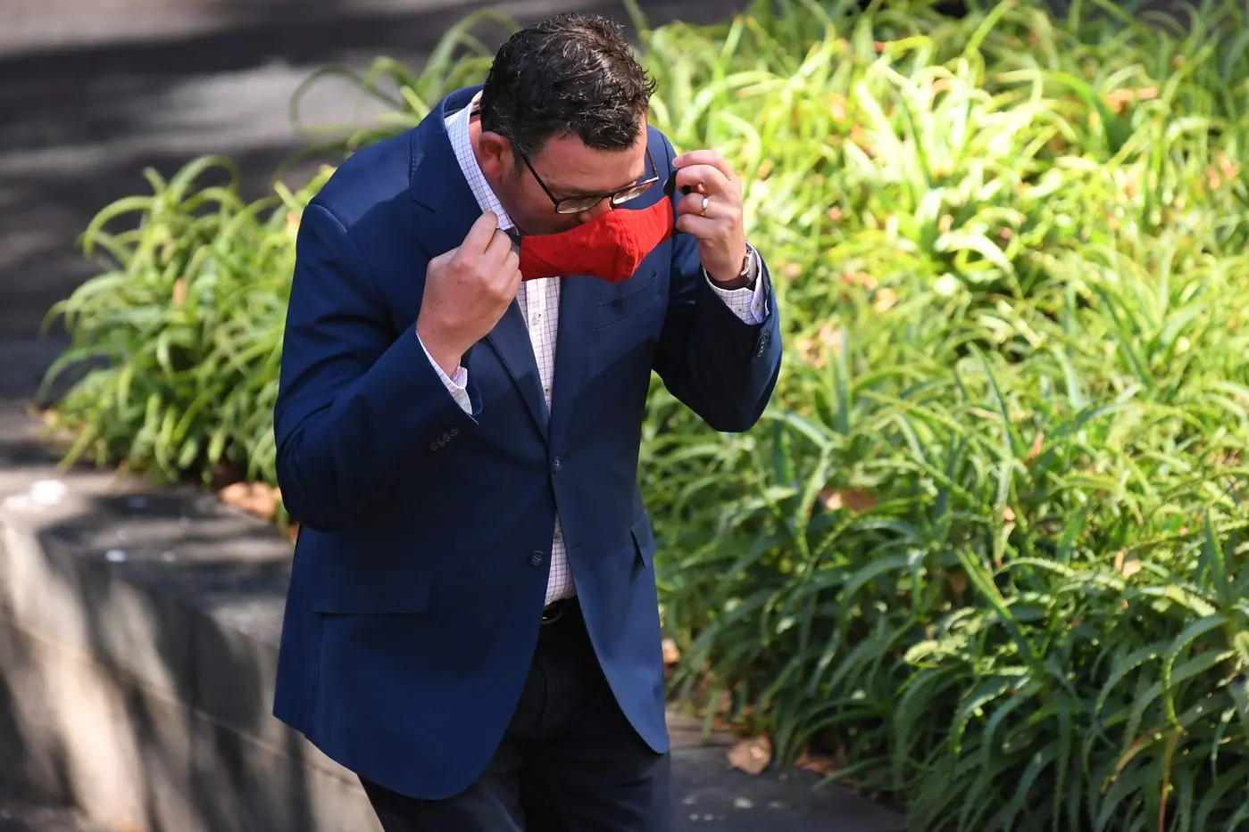 State to enter five day lockdown