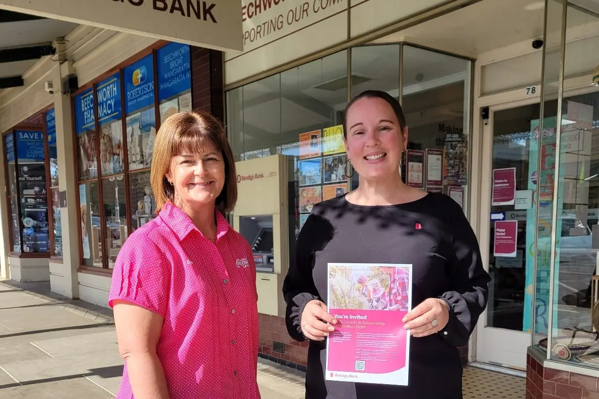 EXCITED: One of Bendigo Bank \\u2013 Community Bank Beechworth & District Board directors Sue Humphris (left) and Beechworth Branch manager Theresa Cowan are looking forward to the information night for community groups. PHOTO: Coral Cooksley