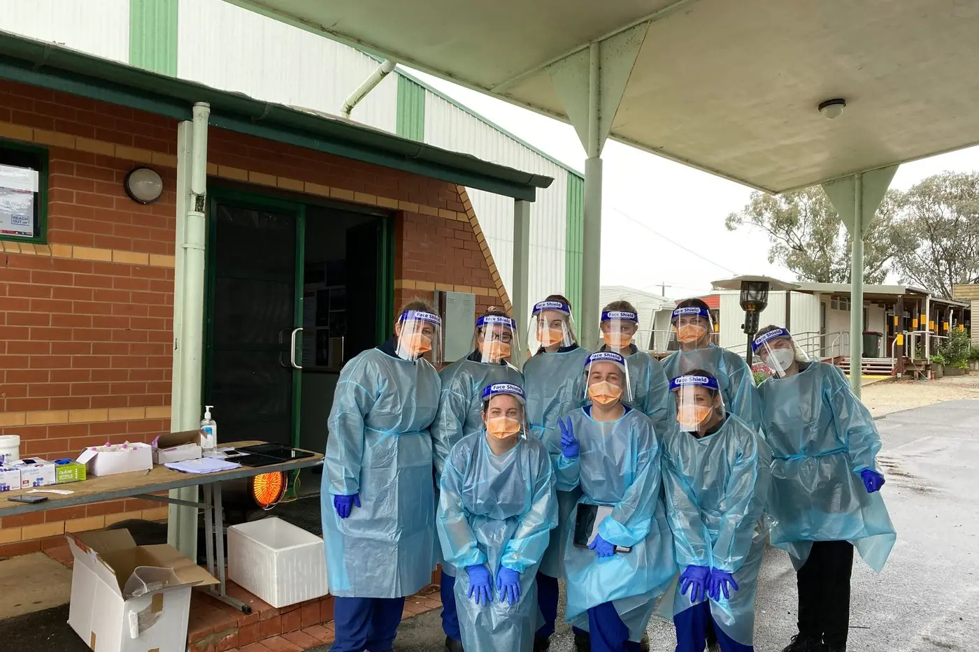 TEAM TESTERS: A team of COVID\\u201319 testers ready to get into action at a pop\\u2013up testing clinic at the Beechworth Secondary College stadium on Wednesday. PHOTO: Patricia Broom.