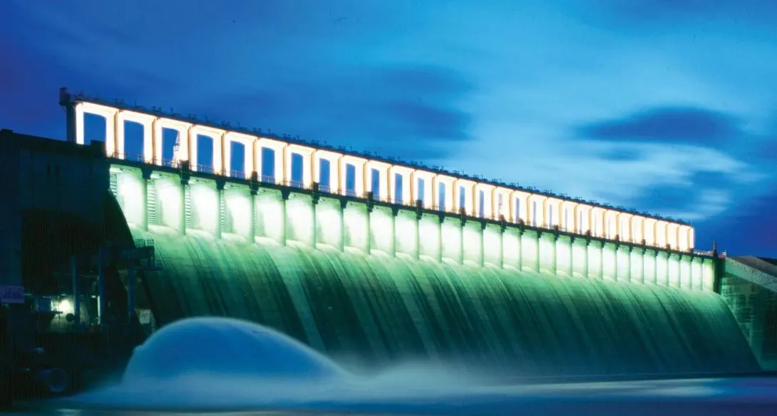 Risk of Lake Hume spill 100 per cent