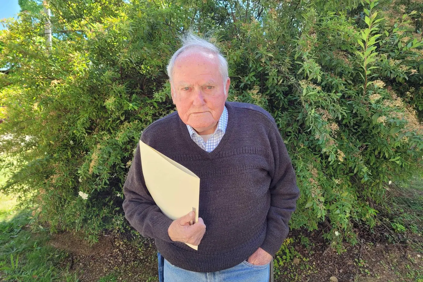 WORRIED: Beechworth\\u2019s Robin McLiesh is concerned about Beechworth-Wodonga roadworks not as yet started with a hot summer forecasted with increased risk of bushfires. PHOTO: Coral Cooksley