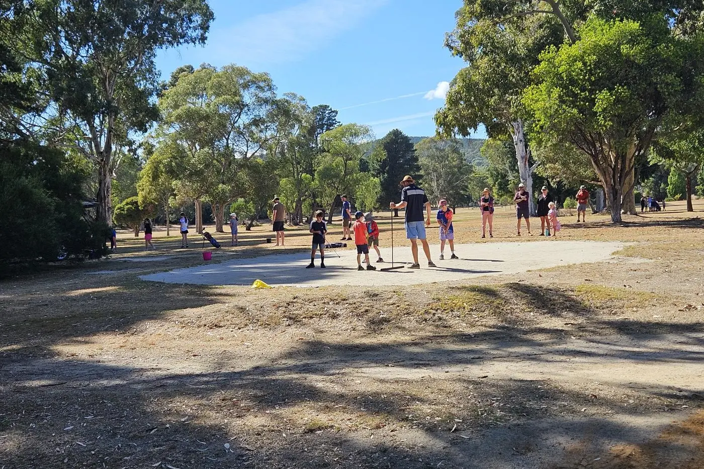 HITTING THE SANDS: A strong turnout of junior clinic golfers hit the Beechworth sands on Wednesday morning.