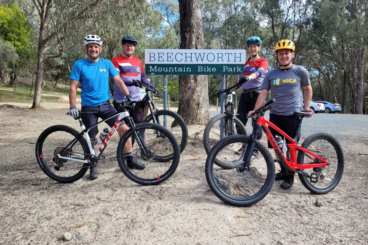 CREATING CYCLING COMMUNITIES: NICA\\u2019s Eddie Freyer (left), Beechworth Chain Gang members Michael Hoare, Lynne Frerichs (president) with Trek Bicycle, Asia-Pacific\\u2019s Mark Eedle at the Beechworth Mountain Bike Park. PHOTO: Coral Cooksley