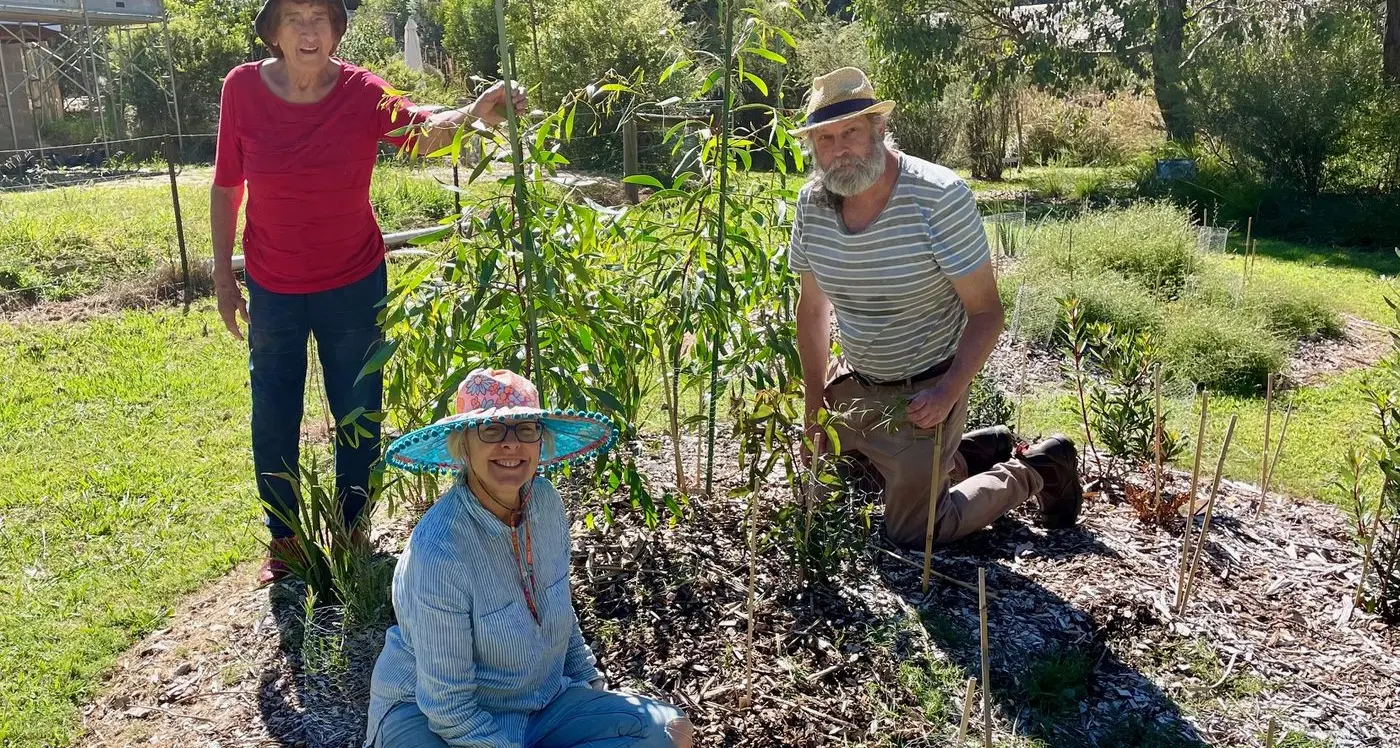 Landcare lovers dig in tomorrow