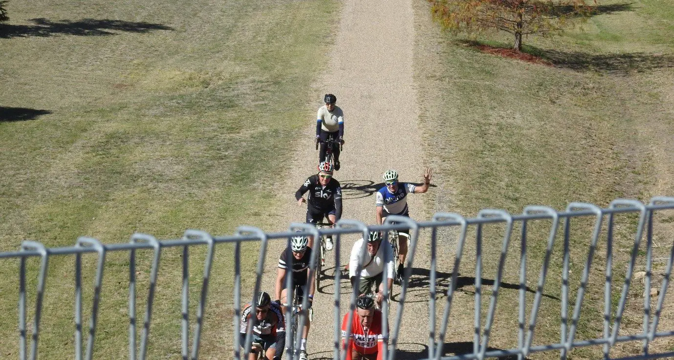 Cycling legends join the Rutherglen Vintage Bike Ride