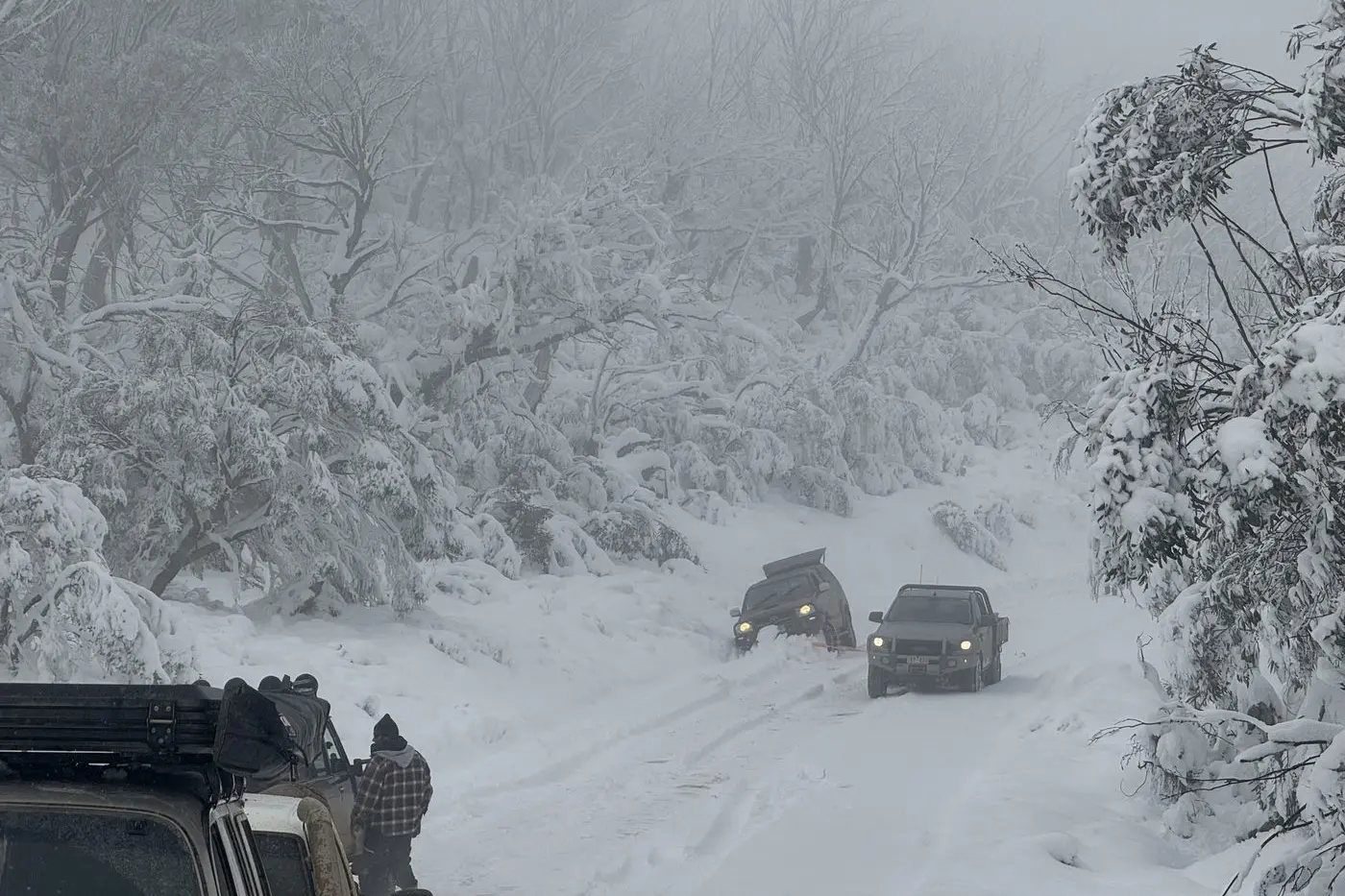 BE SNOWSAFE: RoadSafe North East is appealing to drivers to follow some basic rules if driving in icy weather, including to check current road conditions, always carry chains, and avoid sudden breaking or acceleration. PHOTO: Bright SES
