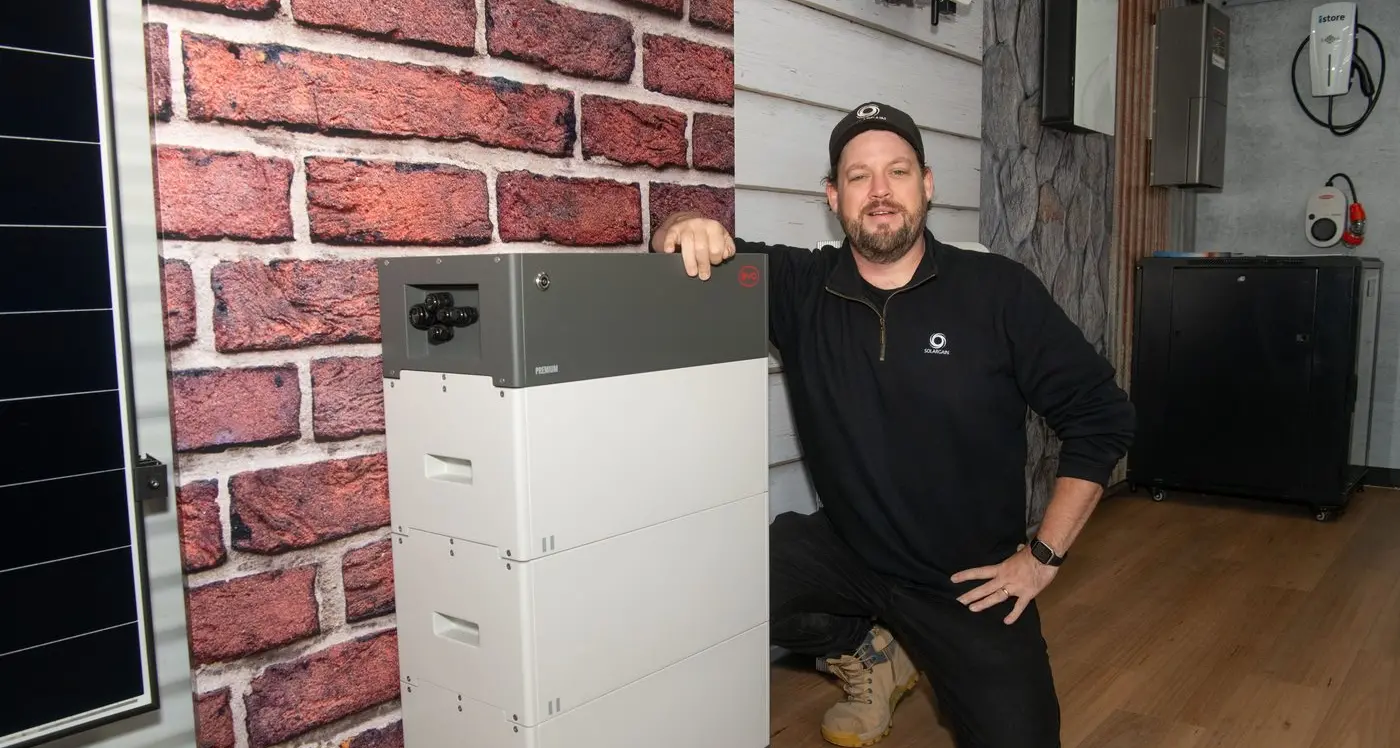 Community quick to charge up on incoming household battery subsidy