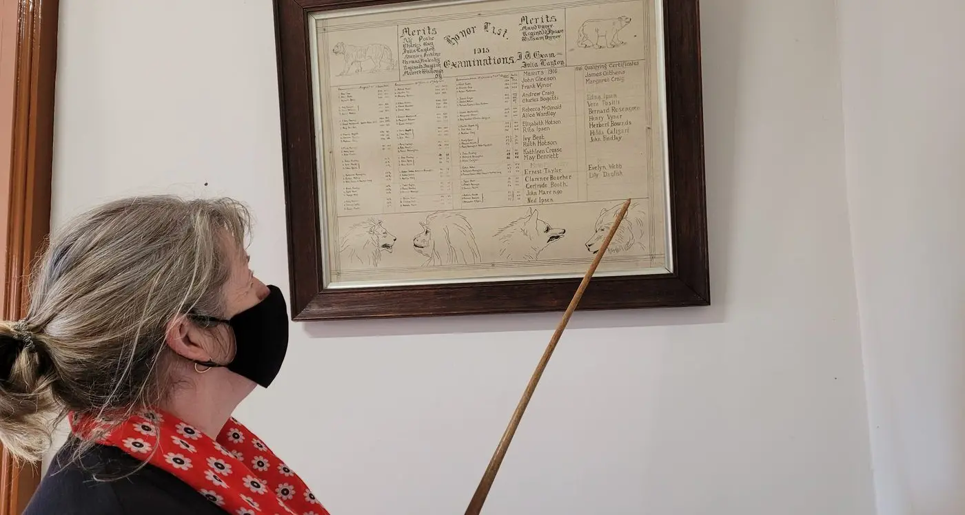 Chiltern Athenaeum pops up at the town's Old Courthouse