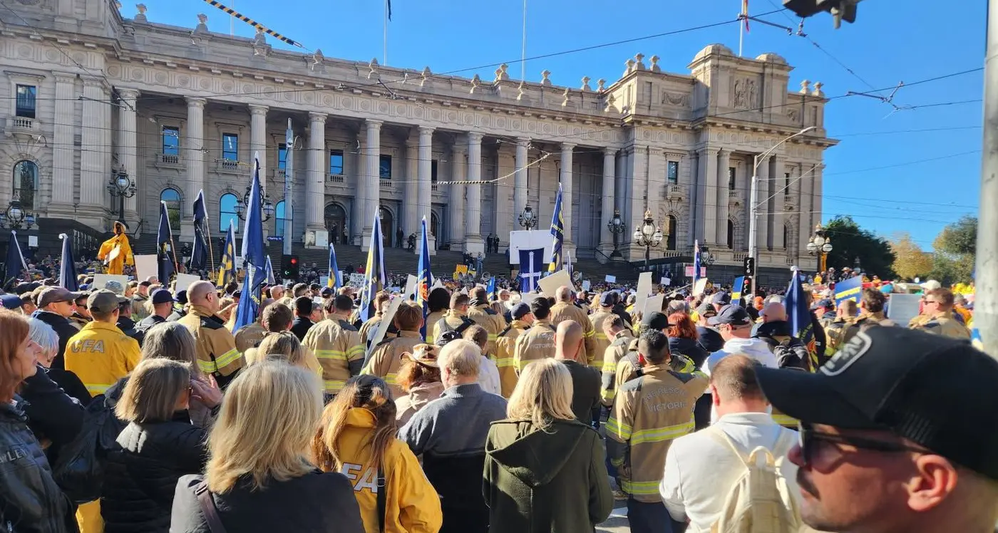 “A cynical attack” – fire continues to burn over ESVF bill