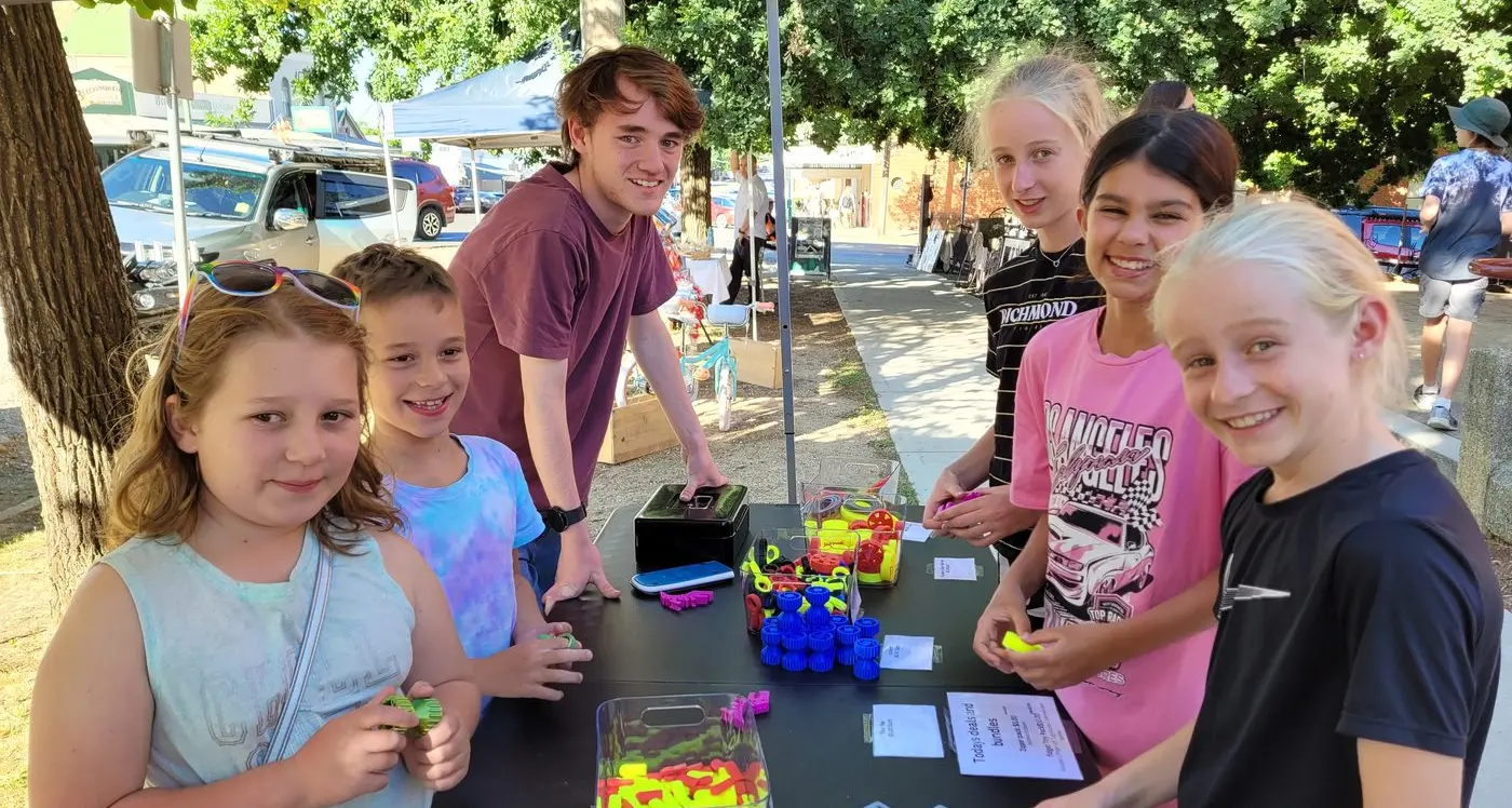 Residents snap up local craft for Christmas