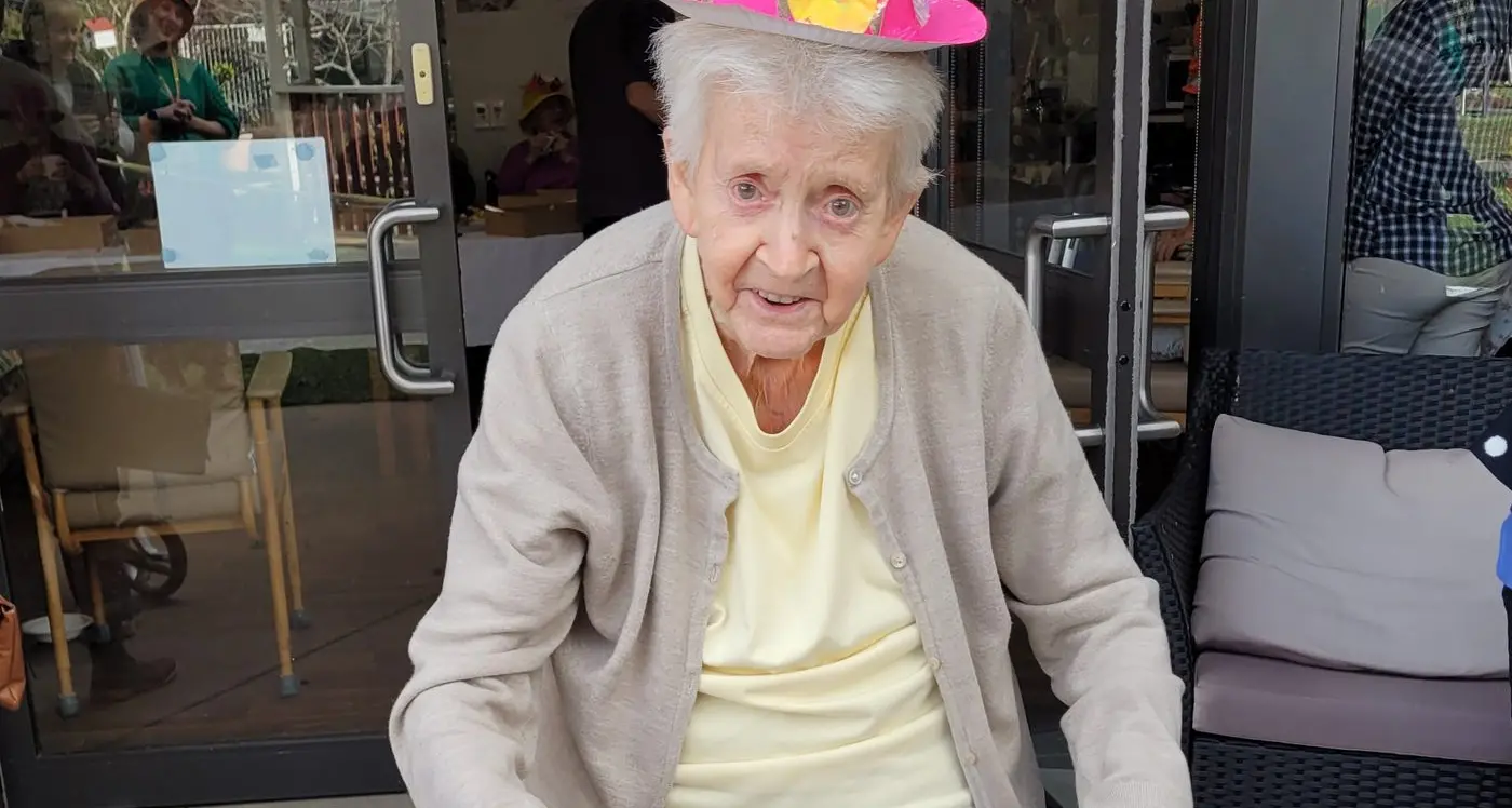 Aged care residents dig in for healthy lifestyle