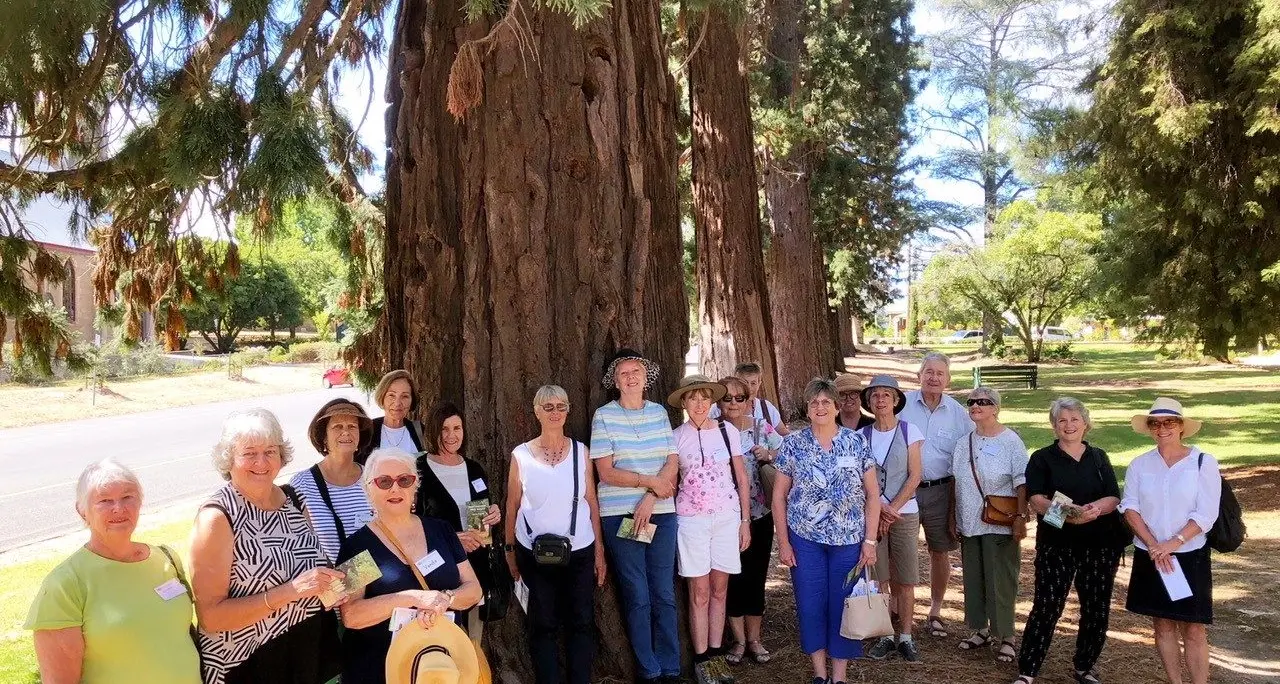 Choir sings 'Dig into Beechworth' festival start
