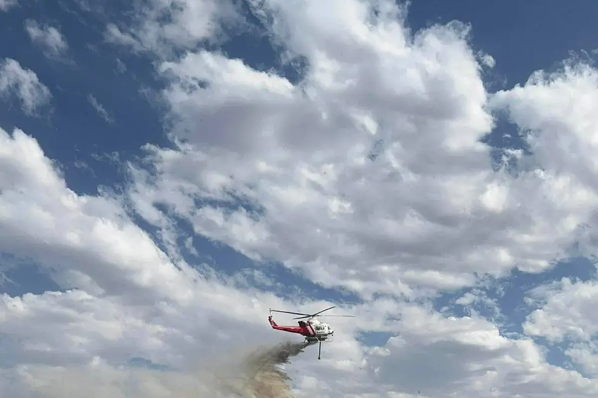 <p>WATER DROP: Aircraft assisted on an 86ha fire in Browns Plains last Friday. PHOTO: Rutherglen CFA</p>\\n