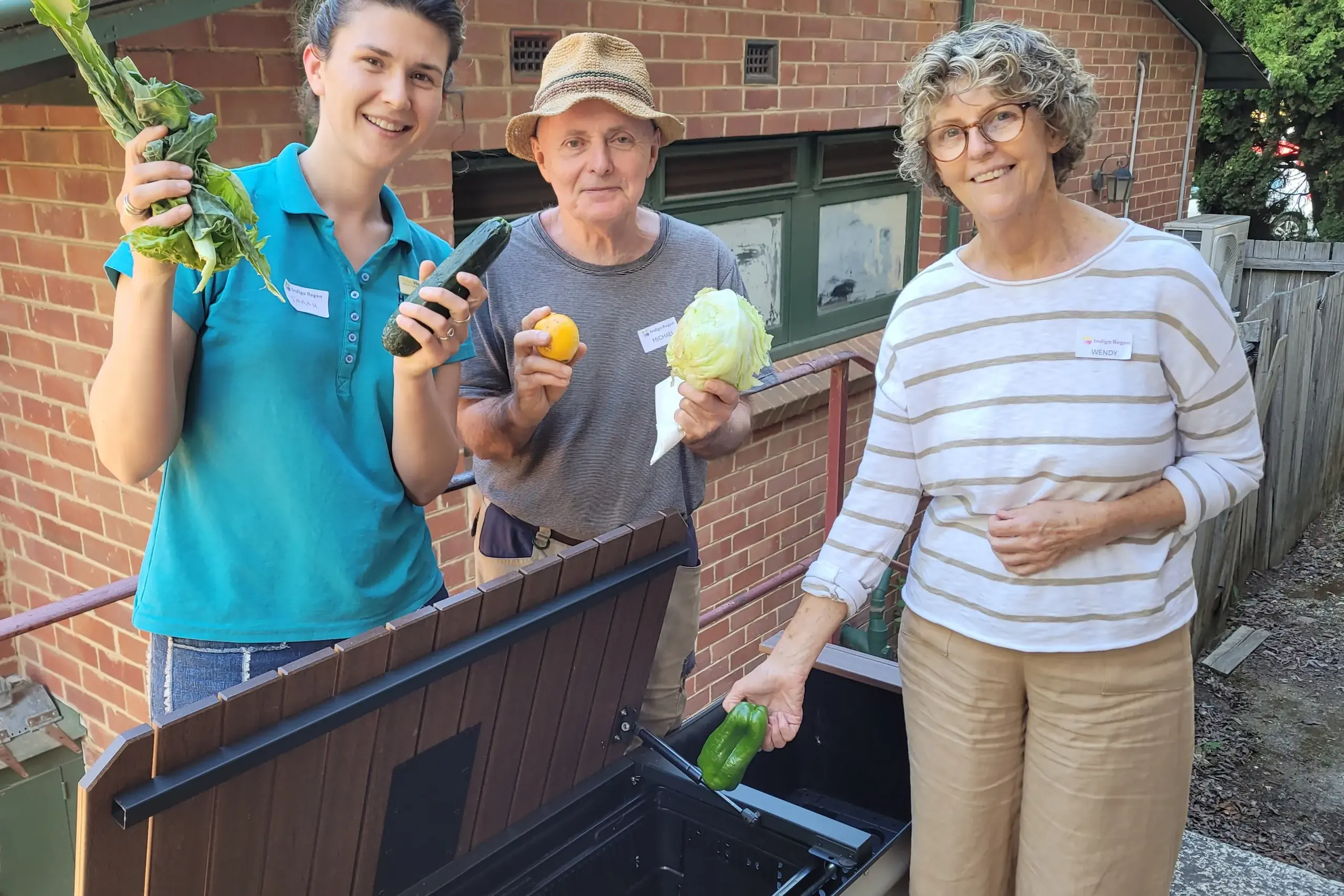 <p>LID UP: Guest speakers Halve Waste\\u2019s Sarah Wallis (left), sustainability advocate Michael Mobbs and Indigo Regen member Dr Wendy Connor with a coolseat on show at the recent community forum. PHOTO: Coral Cooksley</p>\\n