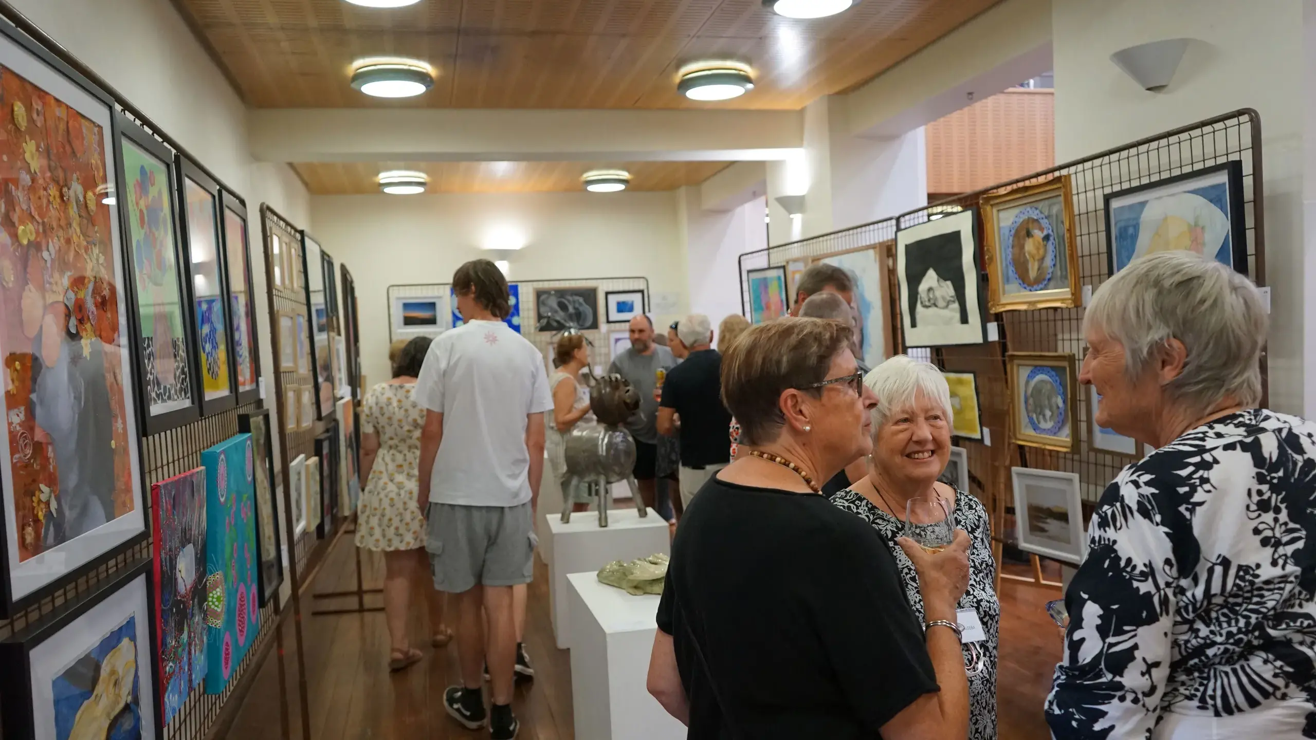 Creative talent showcased in Rutherglen Tastes of Art Prize