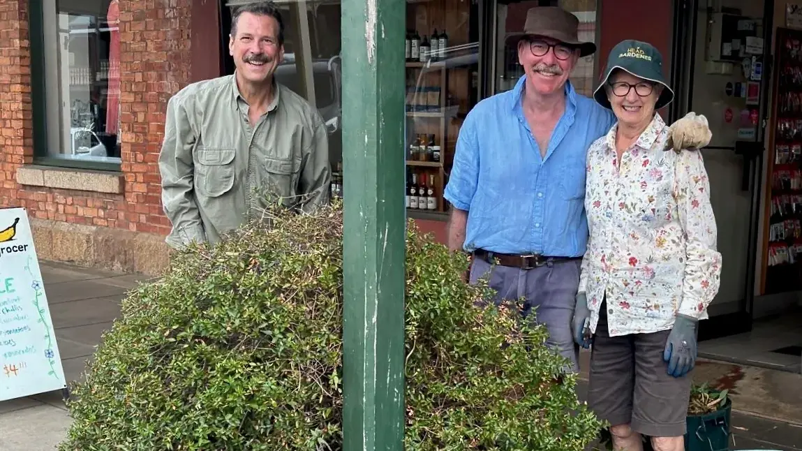 Volunteers tidy town main street