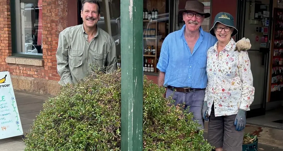 Volunteers tidy town main street