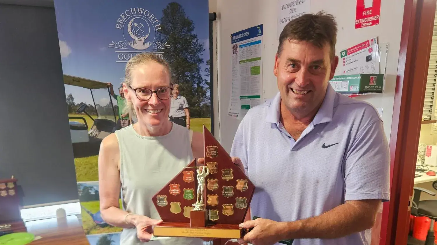 Beechworth Golf Club opens season with mixed fourball championships