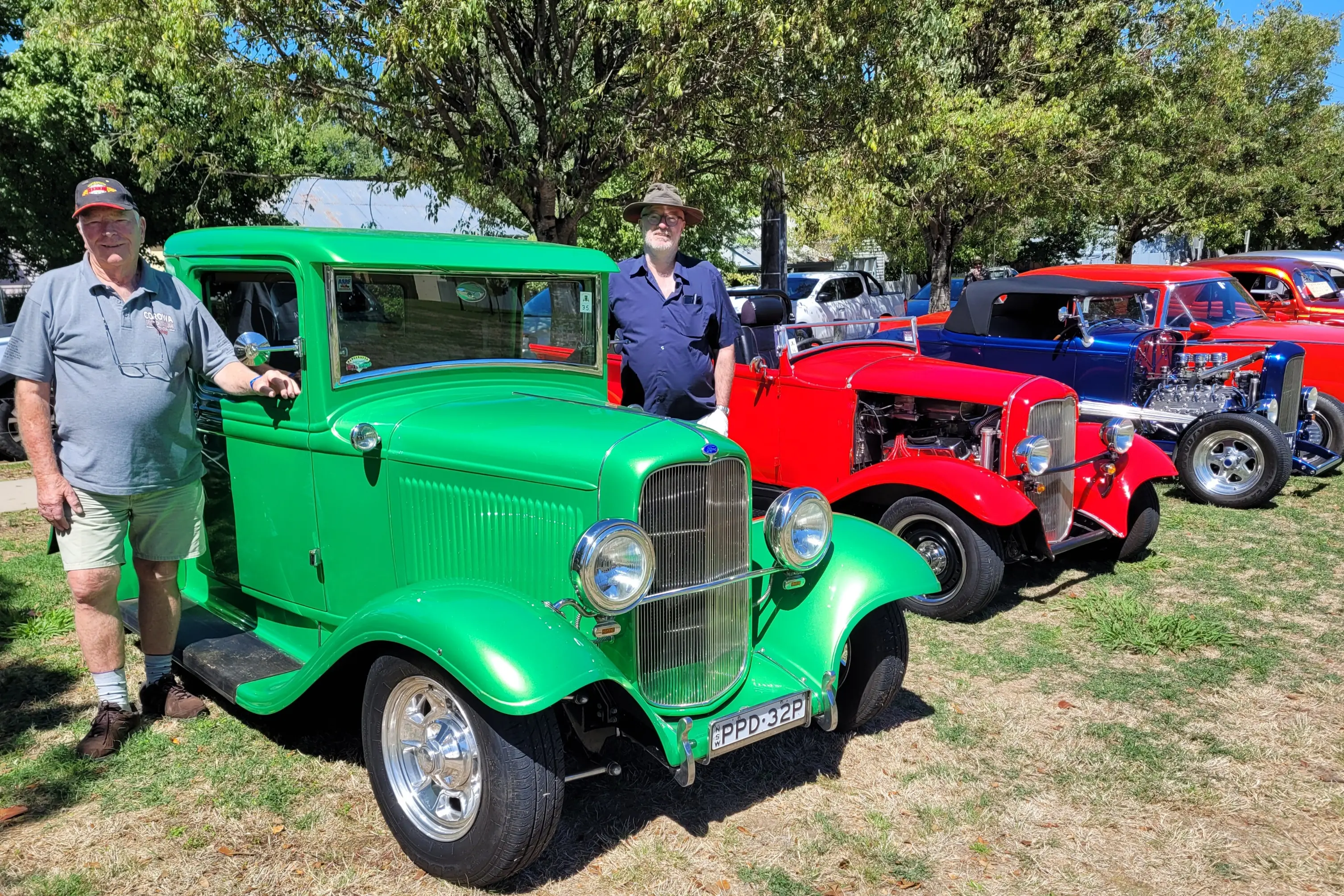 <p>CRUISED: Wangaratta Rod and Custom Club members Peter Dickson (left) with his 1932 Ford pickup and Ian Burgess on a recent club visit to Beechworth. PHOTO: Coral Cooksley</p>\\n