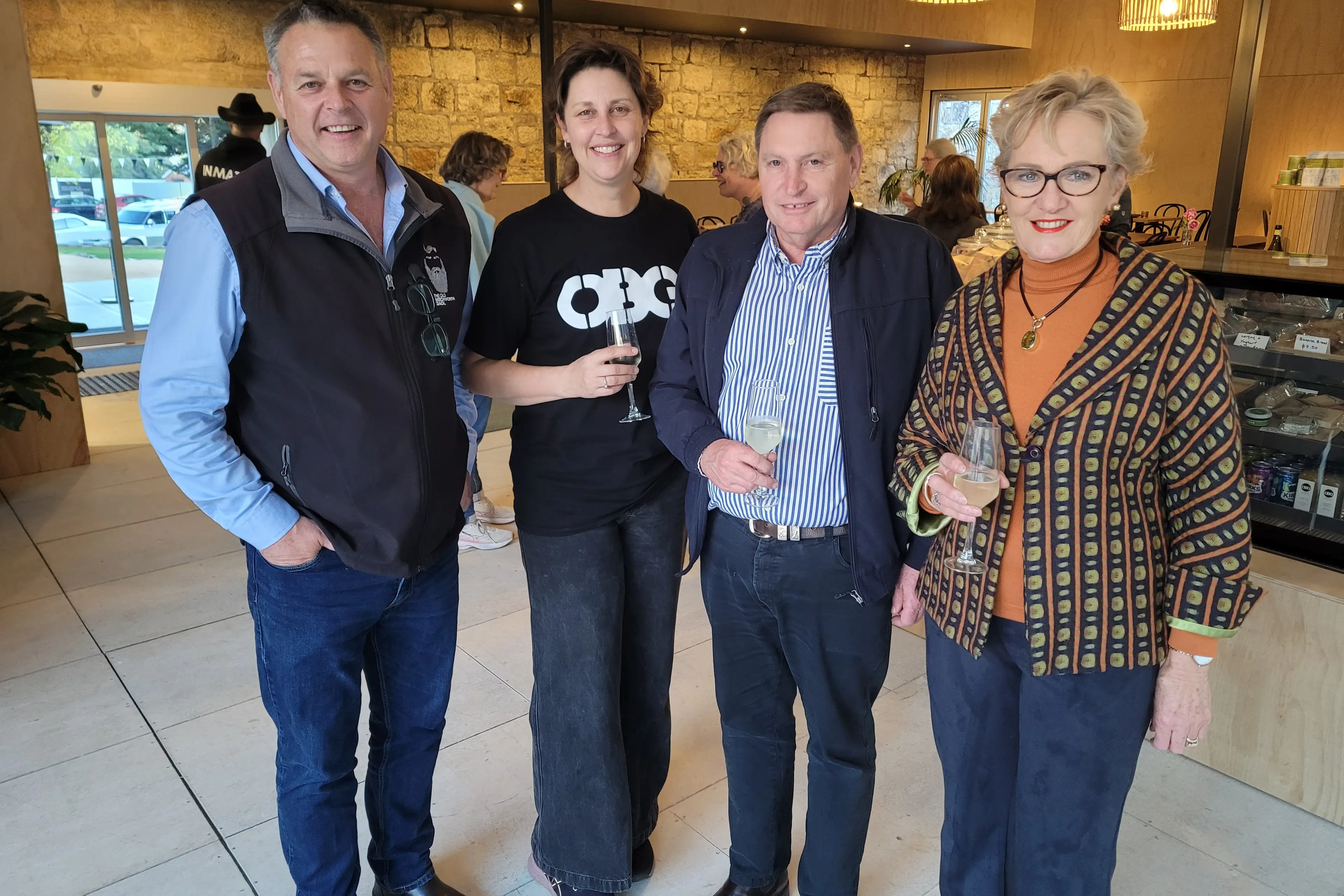 <p>EXCITED: Beechworth Inc members and ACRE chief executive Matt Pfahlert (left) and ACRE general manager Gina Bladon with Beechworth Inc. members Ian Longfield (vice president) and Elizabeth Mason at the new visitor reception centre last week. PHOTO: Coral Cooksley</p>\\n