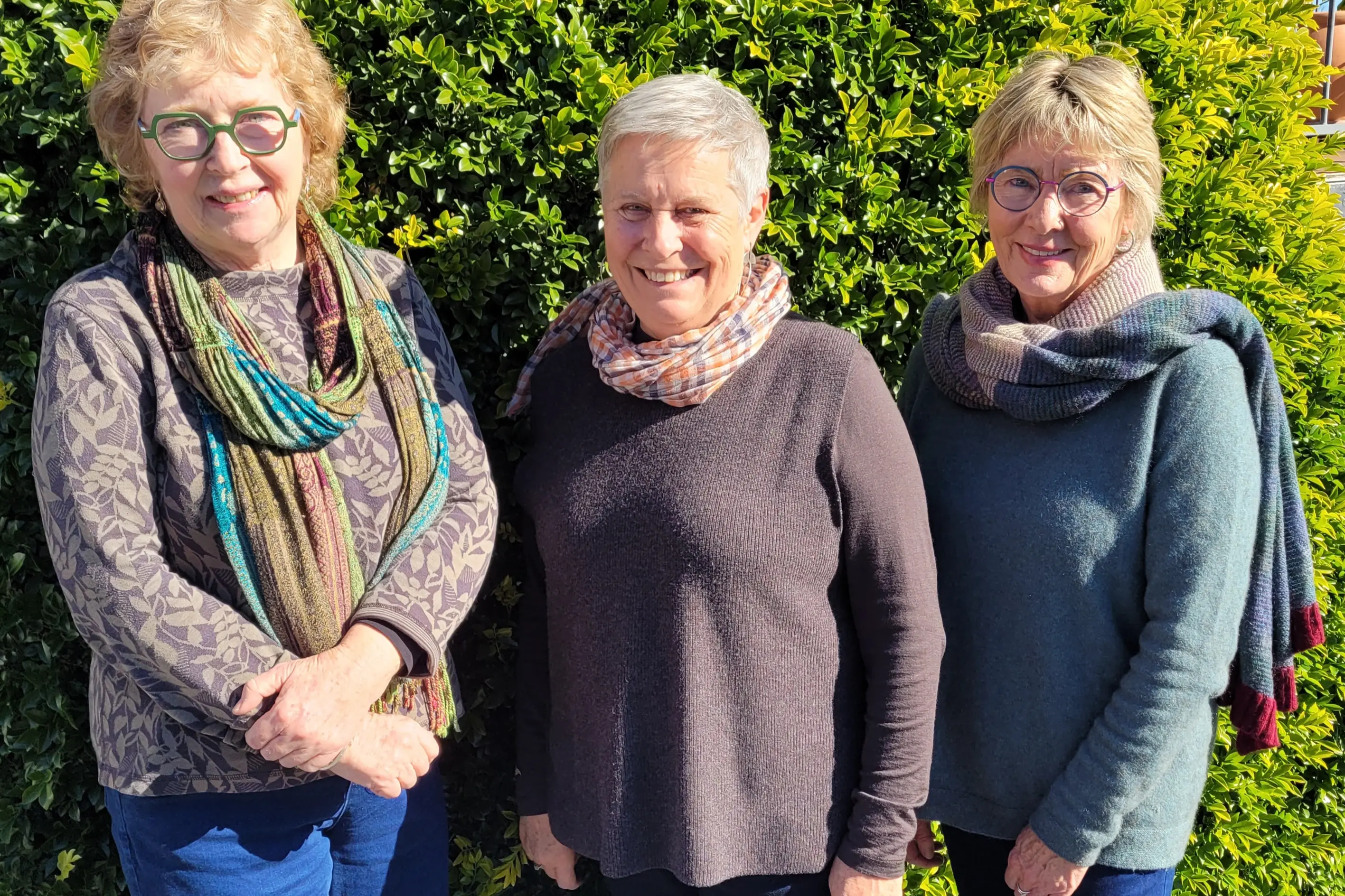 <p>EXCITED: Indigo Shire Atauro Island Friendship Group\\u2019s Robyn Harvey (left), Lesley Milne and Kylie Stephens are looking forward to a fun night for the Atauro Island fundraiser. PHOTO: Coral Cooksley </p>\\n