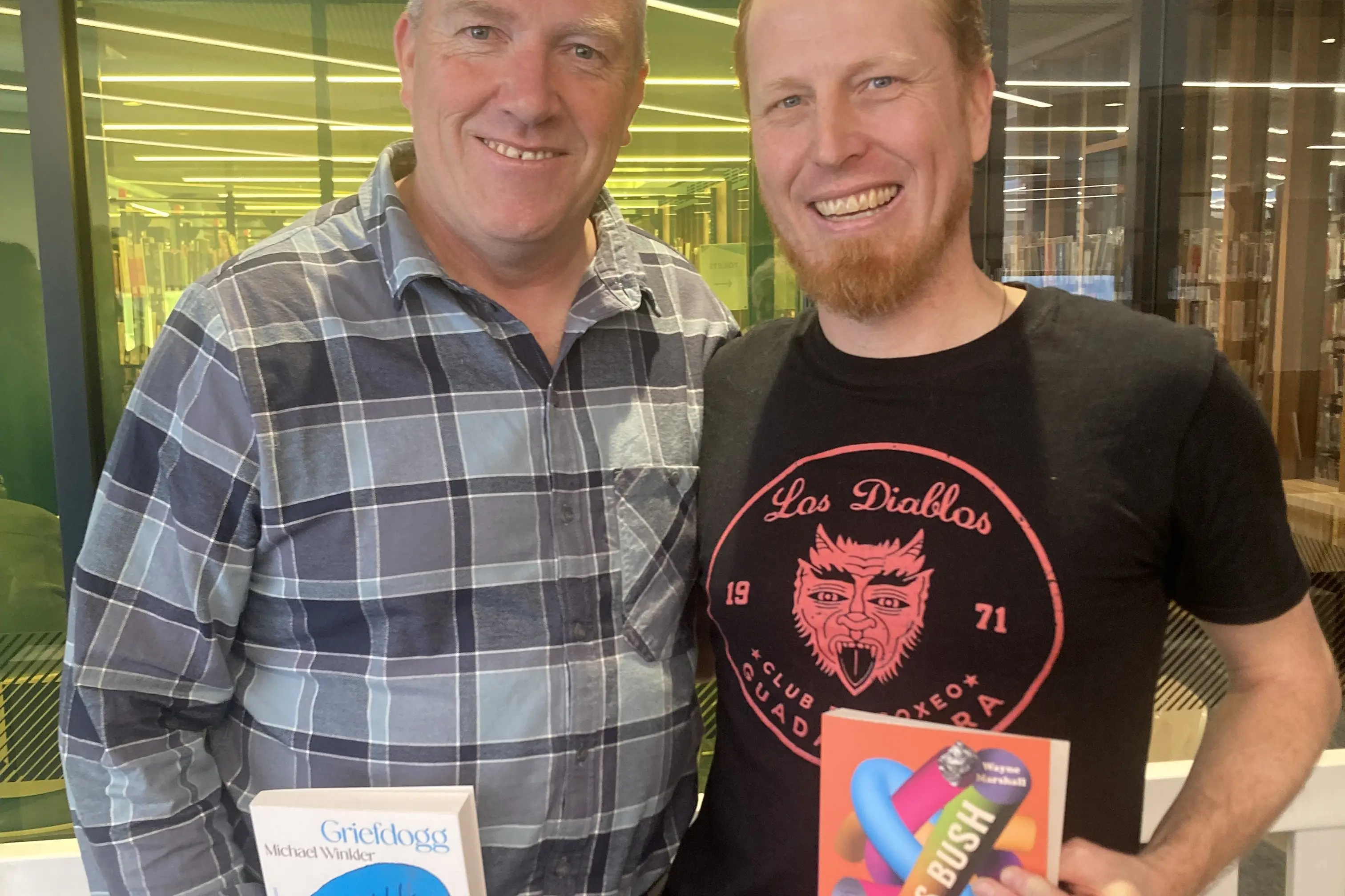<p>SHARED KNOWLEDGE: Michael Winkler and Wayne Marshall gave insights into the creative process and influences that shape writers at the Beechworth Library talk.</p>\\n