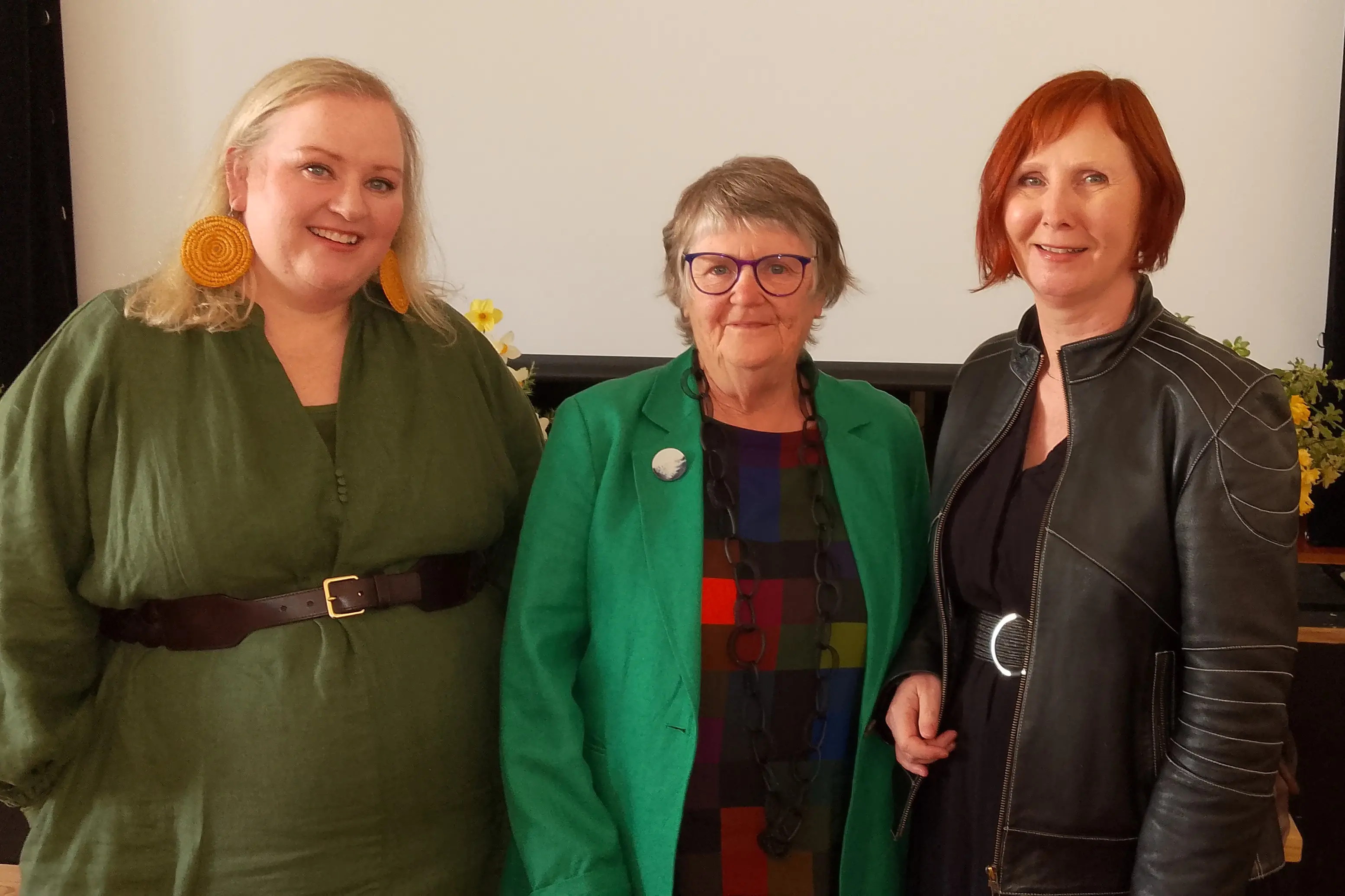 <p>75660.0PROUD: Waywurru researcher, historian and storyteller Megan Carter (left), Stanley Athenaeum\\u2019s Chris Dormer with historian Jacqui Durrant at last year\\u2019s Geoff Craig Memorial Lecture. The Stanley Athenaeum is a finalist in the KAVB Tidy Towns Indigenous Culture Award. PHOTO: Coral Cooksley </p>\\n