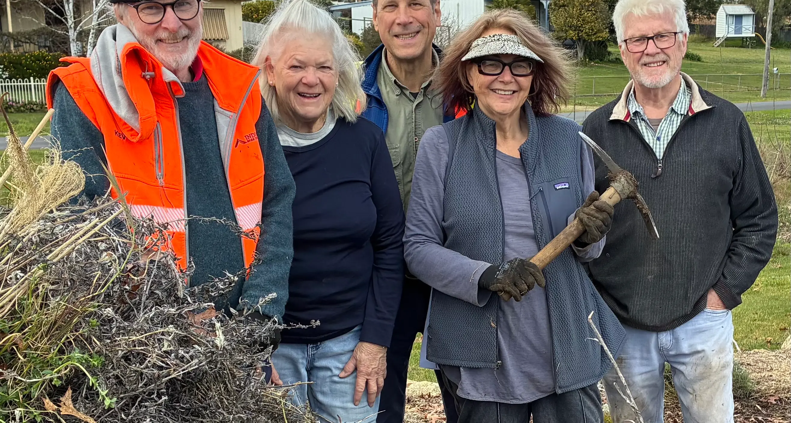 Green team pitches into Beechworth parks