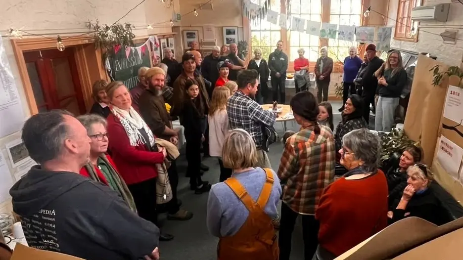 Locals launch official campaign to reopen Stanley School