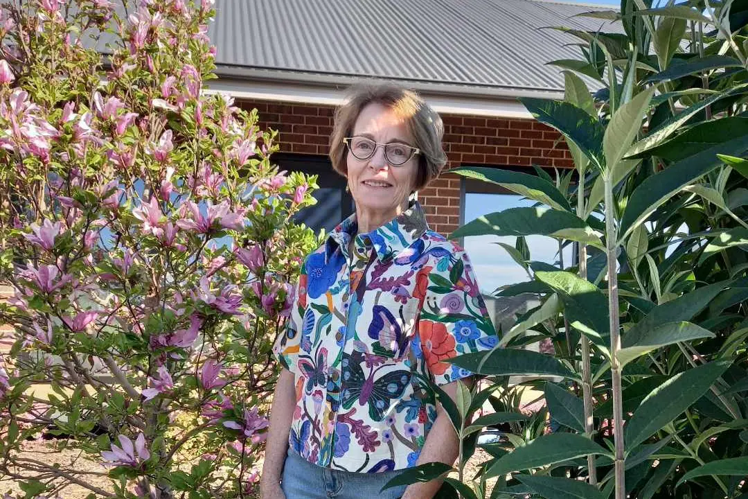 <p>CARING CAREER: Beechworth\\u2019s Carmel Ardern has loved being able to empower people to make informed decisions for their health care.</p>\\n